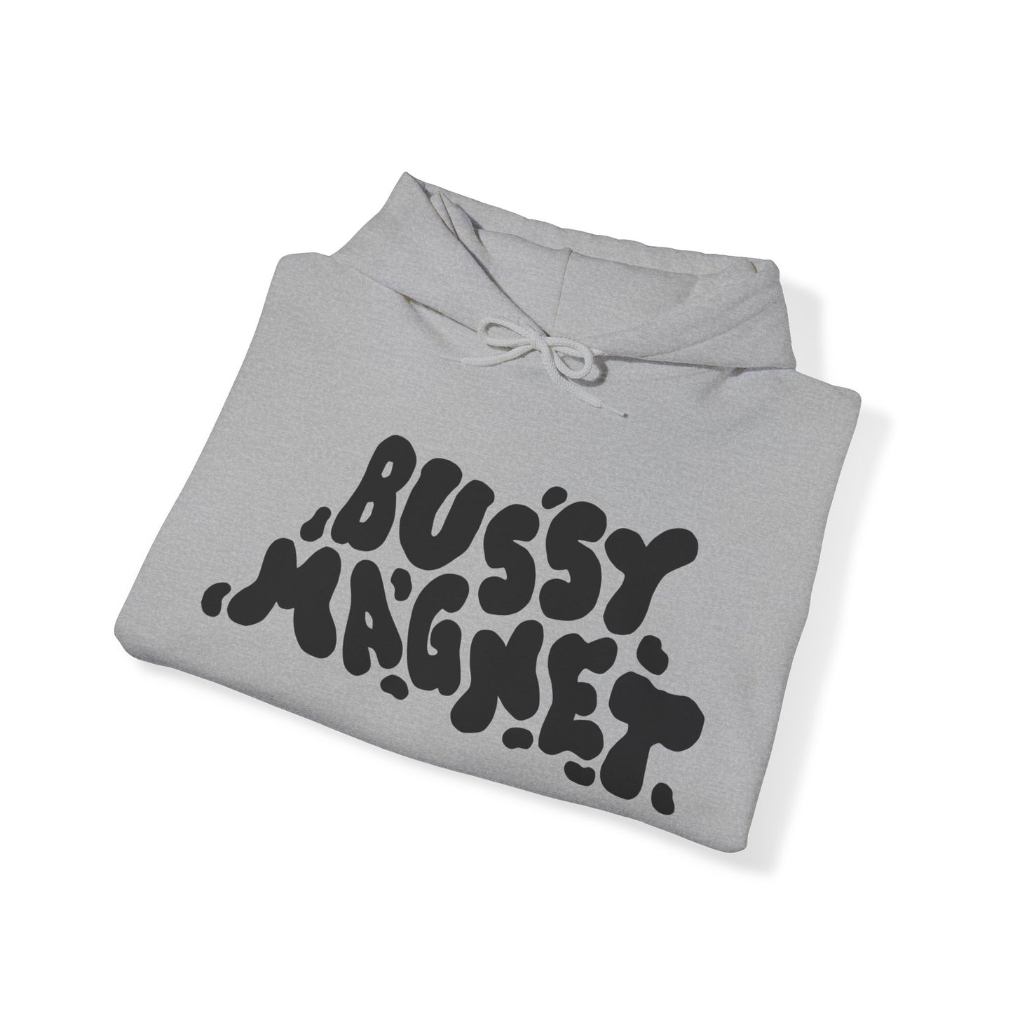 ‘Bussy Magnet’ in Black